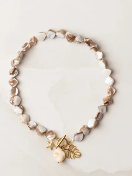 isola dorata necklace img1