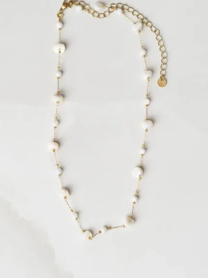 Nivaria necklace 3.webp