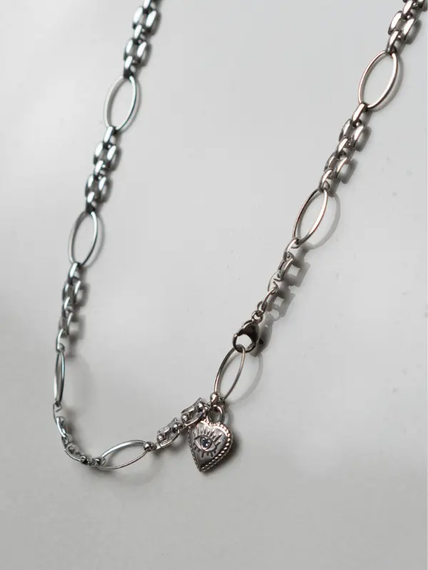 Sentina necklace 2.webp Sentina necklace 2.webp