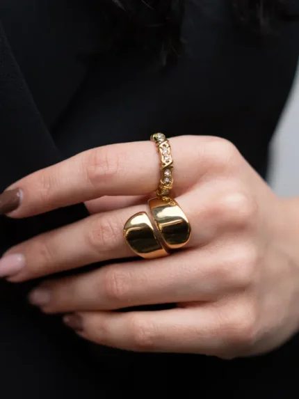 Solenne Ring 2